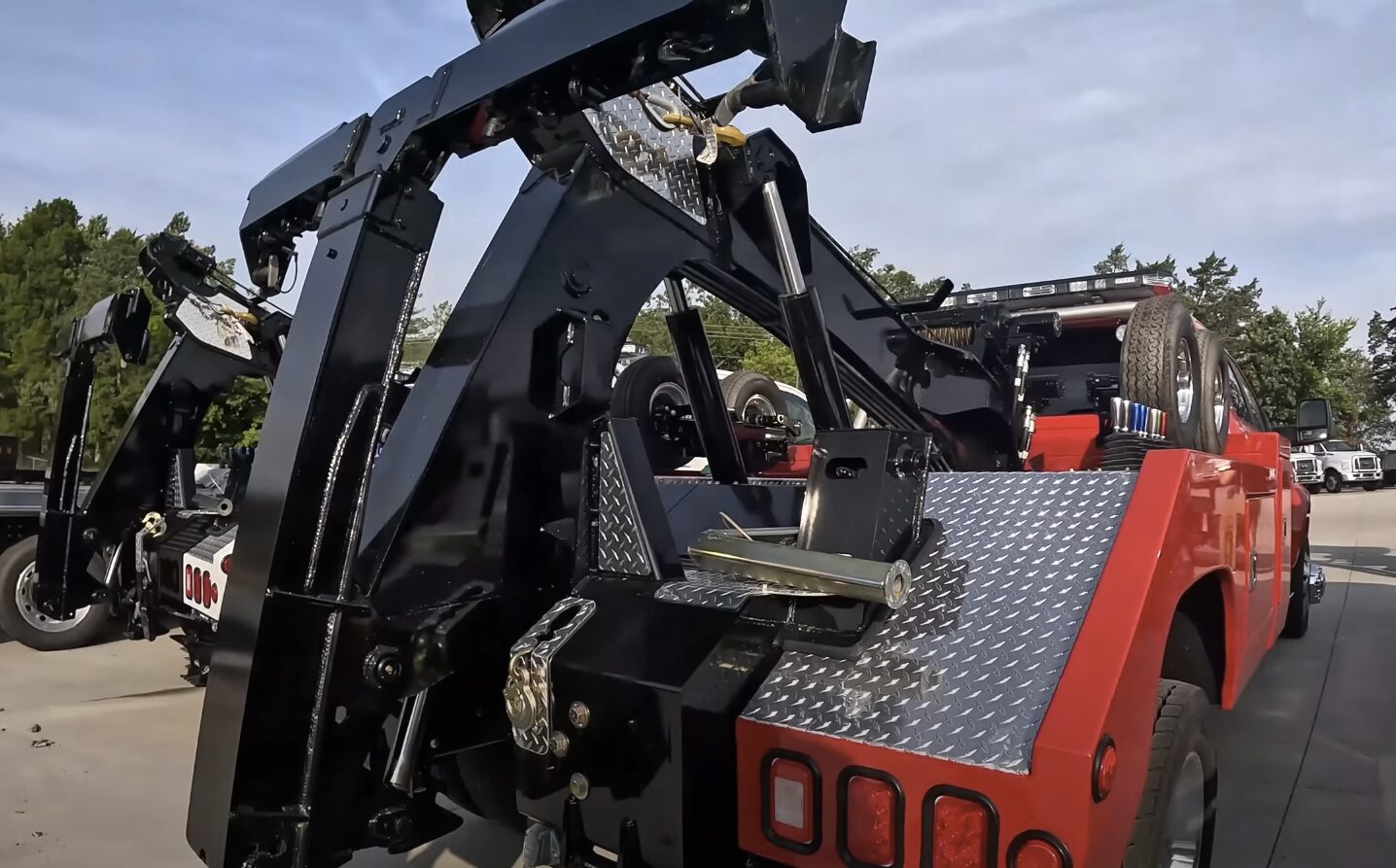 24/7 Emergency Towing - Professional towing service equipment and operations